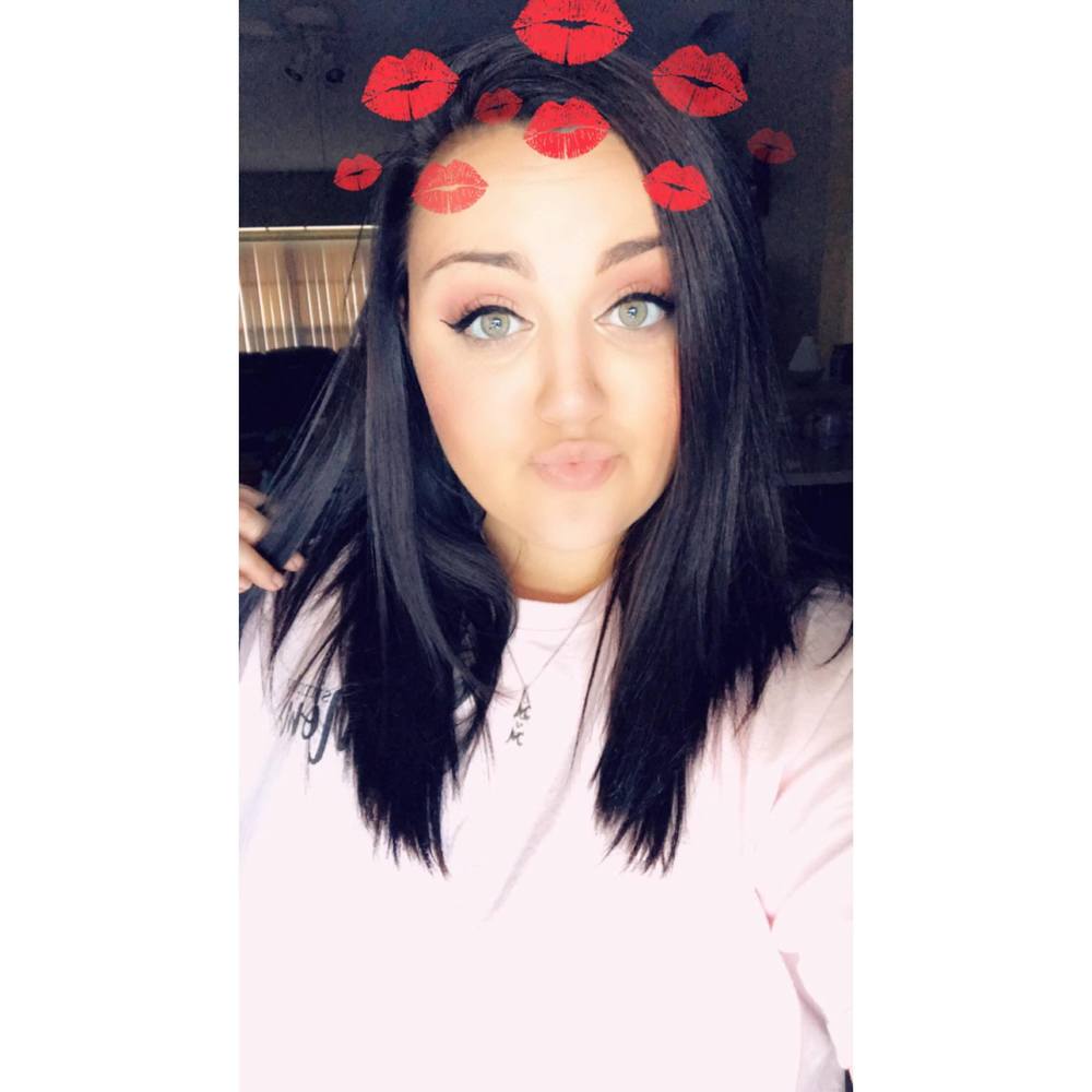 Meet your Posher, Brittany